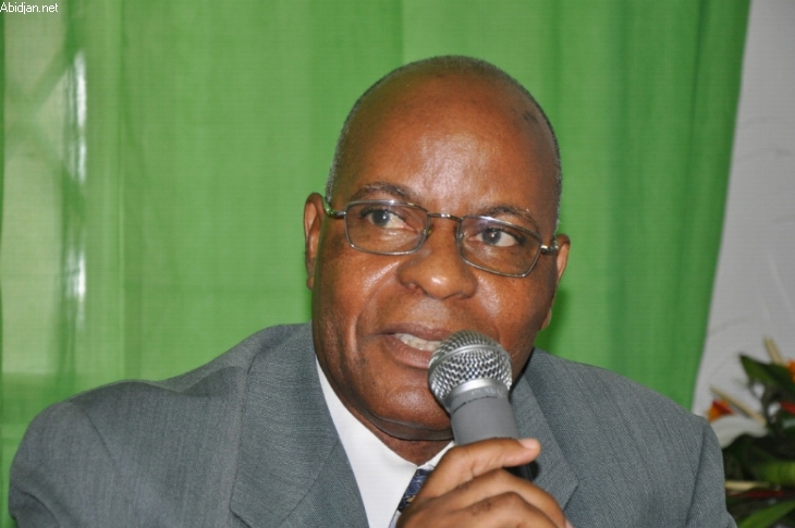 Rencontre CNP-Responsables de la presse écrite nationale : Raphaël Lapké plaide pour un journalisme utile et sérieux